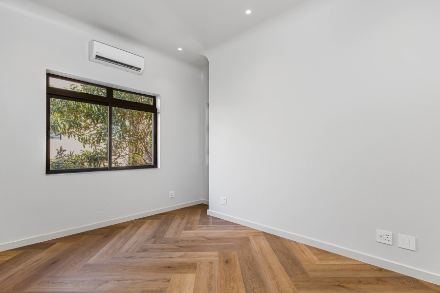 3 Bedroom Property for Sale in Fresnaye Western Cape